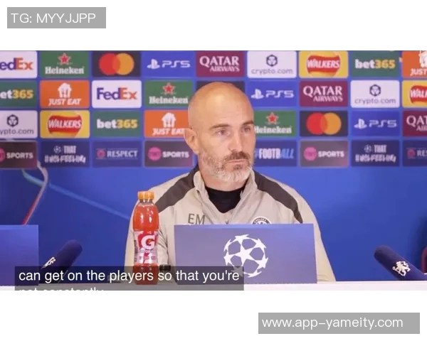 德国裁判茨瓦尔执法切尔西与阿贾克斯对决引发关注