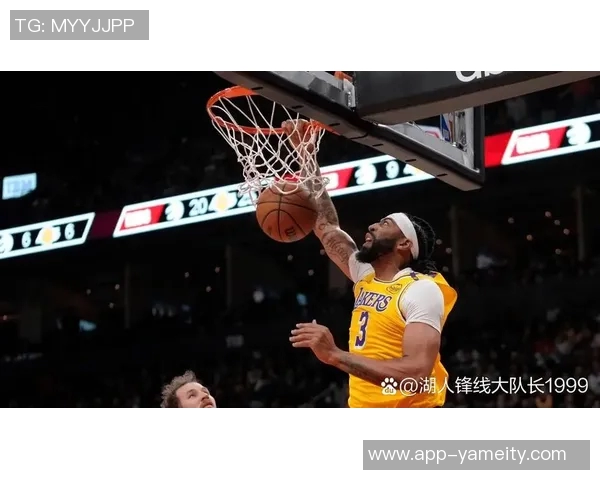 迪文岑佐半场表现抢眼里德全能发挥助力球队对抗湖人