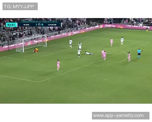 苏亚雷斯禁区内精彩破门助力芝加哥逆转迈阿密比赛精彩回顾