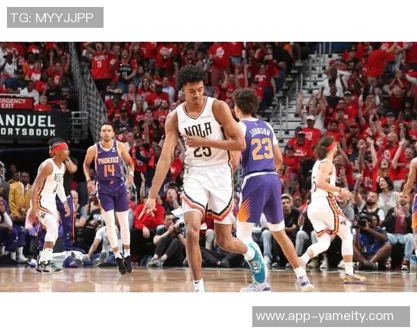 墨菲表现起伏14投仅中6罚球命中率不佳却仍砍下21分10板4助2断