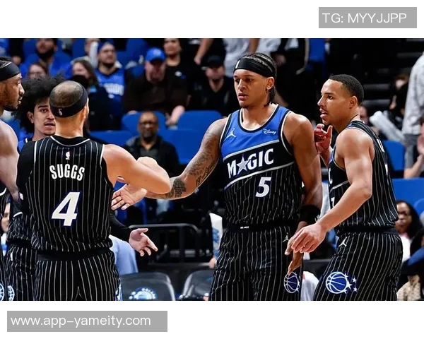 班凯罗外线状态低迷22投10中仅得25分8篮板并送出5次失误