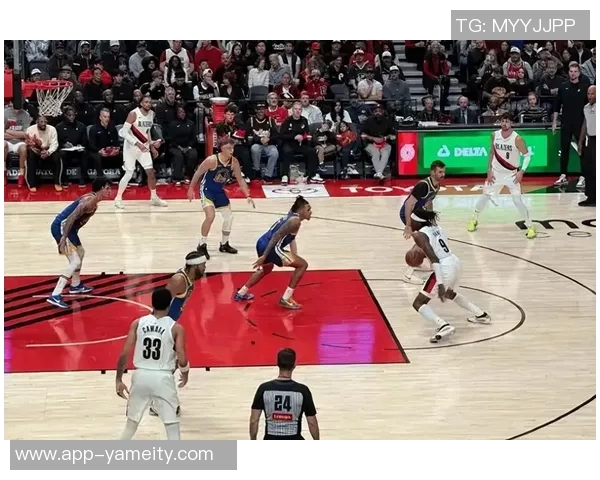 勇士本赛季遭开拓者三次击败防守漏洞致125分以上失分惨痛教训