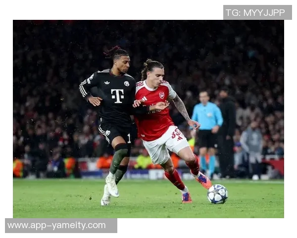 斯坦尼希奇在拜仁训练遭队友塔踩伤运气不佳需接受治疗恢复 斯坦尼希奇在拜仁训练遭队友塔踩伤运气不佳需接受治疗恢复